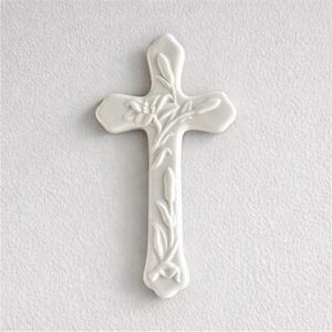 Lenox China Treasures Collection Porcelain Wall Cross Floral  7.5" White Ivory